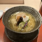 麦と麺助 - 