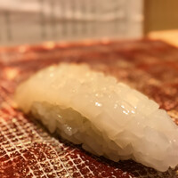 鮨　日本橋　鰤門 - スミイカ。 江戸前の定番。 スミイカには、赤酢ではなく米酢が絶対いい。