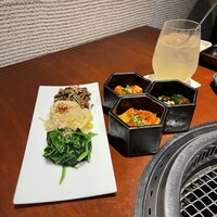 蕃 YORONIKU - 