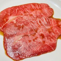うしごろ 貫 恵比寿本店 - 特製リブロース ニラ醤油