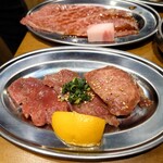 焼肉ホルモン ボンズ - 