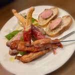 グルマン酒場 - 前菜の盛り合せ(2人用) 1,600円