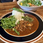 CHIISAKATTA ONNA - 小山フィッシュwithパクチー