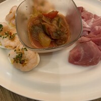 Bistro Buzz 赤坂 - 