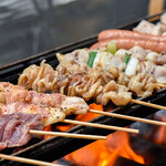 Yatai Nawo Tokiwo - 曾在烤鸡店工作的店主为您亲自烤制