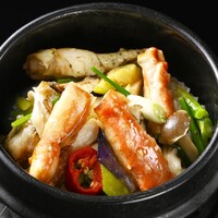 3．殻付きたらば蟹