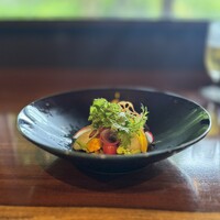 北鎌倉 紫−ゆかり− - 鎌倉、三浦直送20品目の彩り野菜サラダ