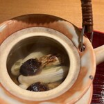 おかもと - 鱧・山形県産松茸の土瓶蒸し