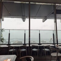 高ようじ みなとみらい - 内観