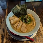 夜鳴き軒 - こってりチャーシュー麺 並（1150円）
