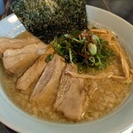 夜鳴き軒 - こってりチャーシュー麺 並（1150円）