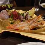 月のダイニング うさぎ - 板長厳選！旬のお刺身盛り合わせ