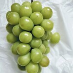 MARUICHI BAGEL - 父から送られてきたシャインマスカット