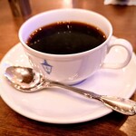 馬車道十番館 - 