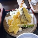 食事処しんりん - 天ざるそば