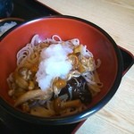 ハーフ　きのこおろしそば