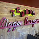 Teddy's Bigger Burgers - 