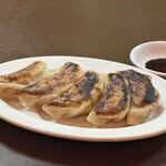 ママ餃子酒場 - 