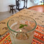 ルワム - お冷はハーブ入り♡