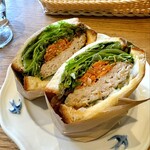 天然酵母の食パン専門店 つばめパン&Milk - 