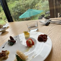 リーブス オブ グラス 紀美野 - 