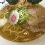 クリーミーTonkotsuラーメン 麺家 神明 - 