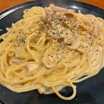 パスタとコーヒーの店 ぼうの屋 - ポルチーニカルボナーラ
