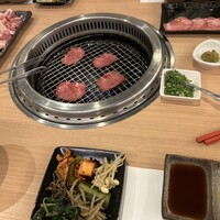 黒毛和牛焼肉 肉處 きっしゃん 西中島総本店 - 