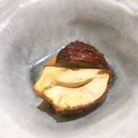 地葉 栄 - 