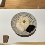 日本酒食堂 吟乃灯 - これは「とりわさ」です。しっとりしてとても美味しいです。