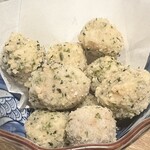 吟醸マグロ - 里芋の海苔塩唐揚げ