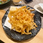 甘藍 - サキイカの天麩羅です