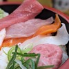 にぎりの徳兵衛 - 賑わい海鮮丼