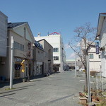 Fujiya Shiyokudou - 富士屋　店舗前道路