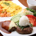 食事 ハイジ - おすすめの 「ツインプレート」 です。