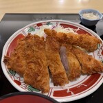 にいむら - ロースかつランチ 1050円 +エビフライ1本 150円 タルタルソース 30円 エビフライ美味しすぎて2本にすればよかった