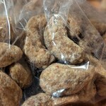 七席中華 コバコ - 閉じたビニールを、直ぐ開けてまた食べてしまう