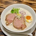鶏白湯そば わたる - 
