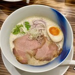 鶏白湯そば わたる - 