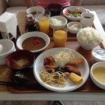 ホテル・アルファ－ワン - 朝食〜