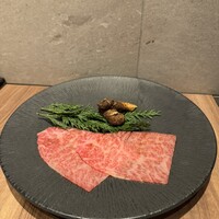 焼肉うしごろ 新宿三丁目店 - 