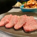 焼肉 AJITO - BOSSタン塩