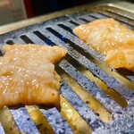 焼肉 AJITO - にんにくホルモン