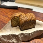 ル クーリュズ - 自家製パン