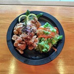 call me cafe - レモンハーブの唐揚げプレート(ご飯なし)