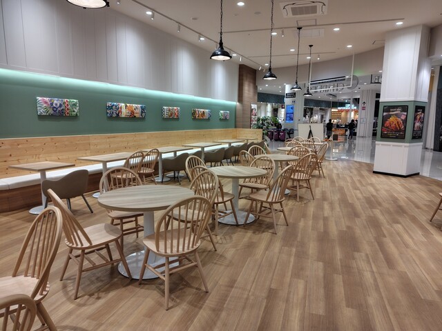 チャーリーズ（CHARLIES【旧店名】チャーリーズ フライドチキン&バーガー） - 新利府（焼き鳥）の写真