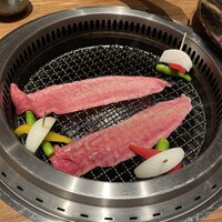 北新地 肉料理 名門 - 