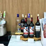 Rose Business Lounge - ワインもあります