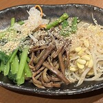焼肉翔苑 六甲店 - ナムル盛り合わせボリューム大
