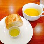 プチノエル - セットのスープ・パン
